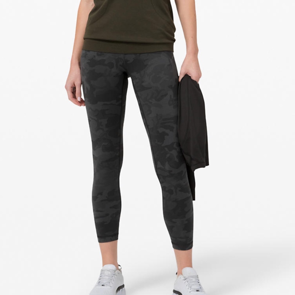 Camo Wunder Under HighRise Tight 25"  Full-On Luon
